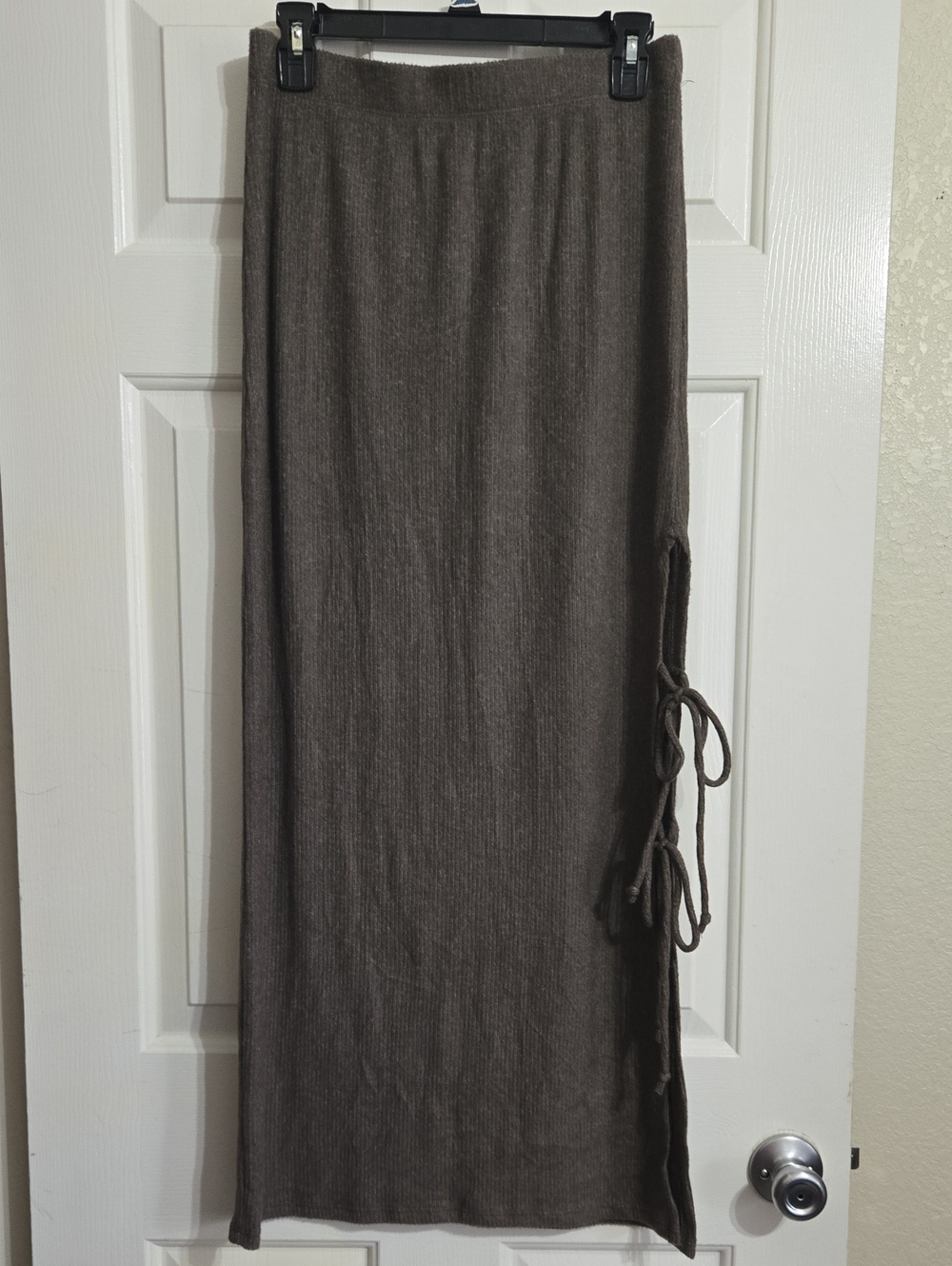 Ribbed Grey/GreenMaxi Skirt with Side Tie Detail